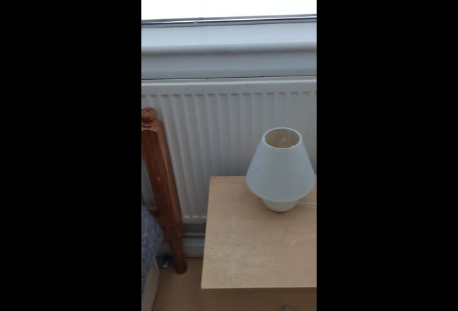 Video 1: entrance from hall and door to en suite