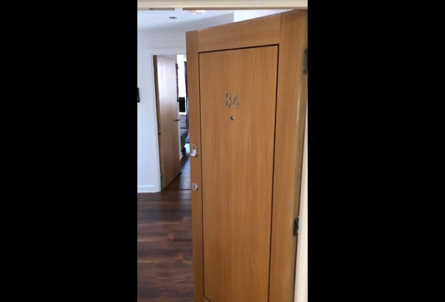 Video 1: Entrance hallway