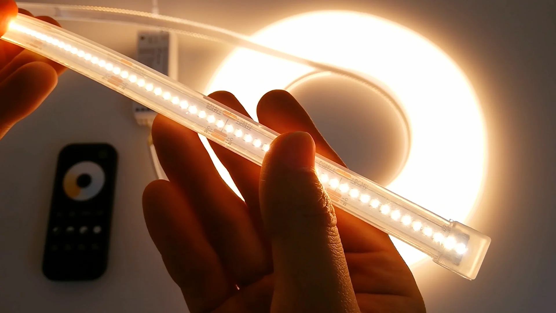 F288 LEDラインテープロング 2色 高耐防水｜ジェイダブルシステム