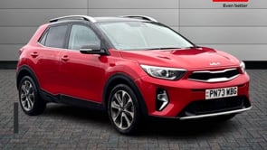 KIA STONIC 2023 (73)