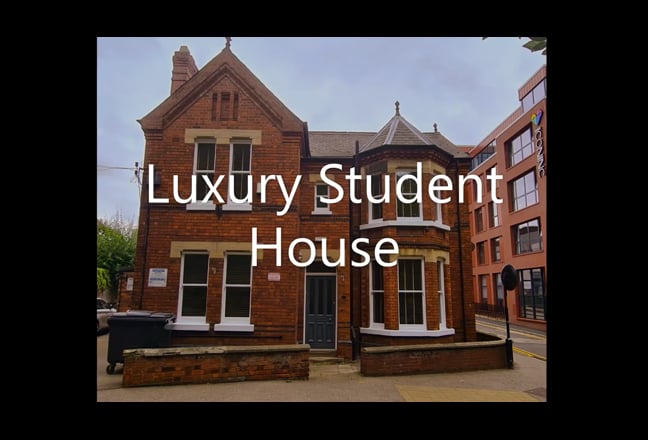 ✅Luxury Student House in City Centre 2025 / 26 Main Photo