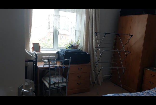 Video 1: image straight from the door