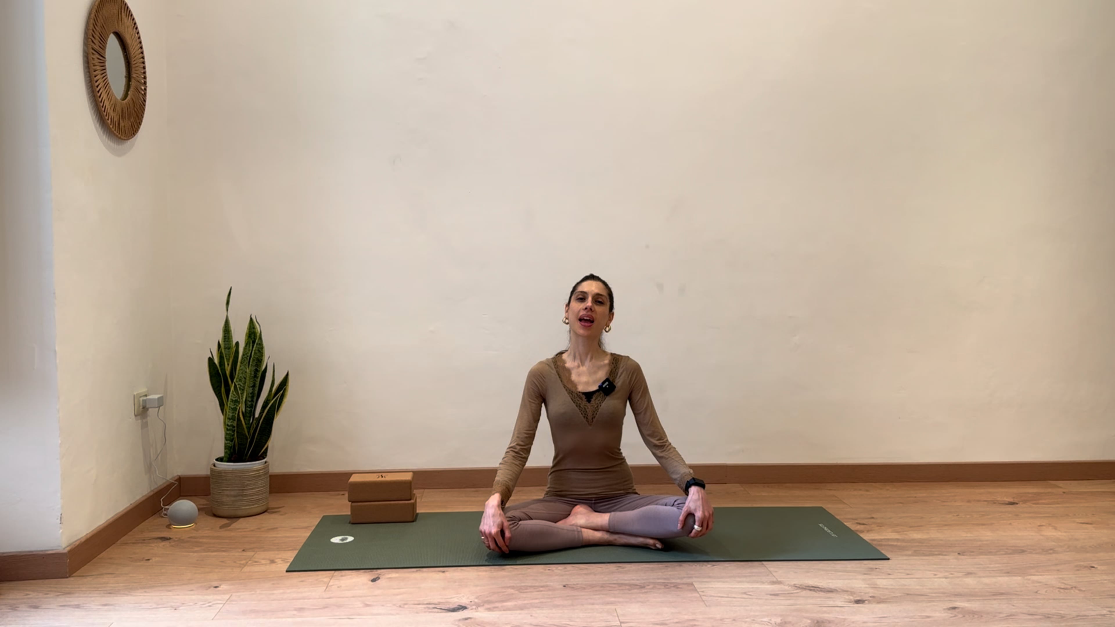 Yoga Flow: Heal & Boost your motivation