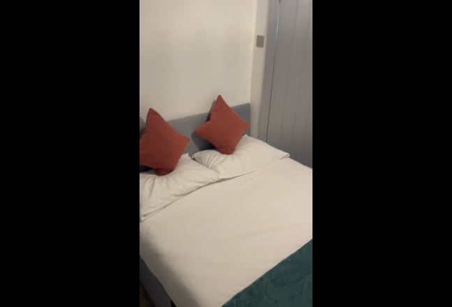 Spacious Deluxe Rooms in Hackney Main Photo