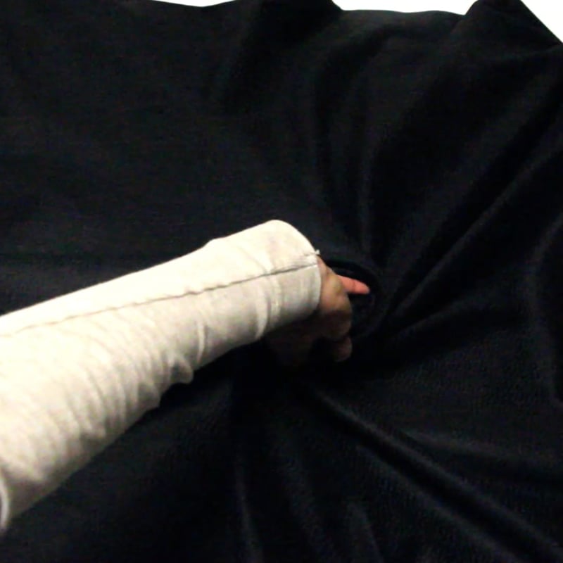 Vidéo: Drap de laine 100% cachemire - Effet marbré noir