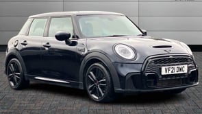 MINI HATCHBACK 2021 (21)