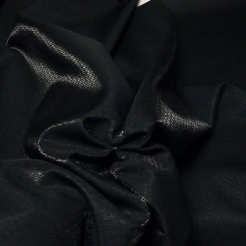 Vidéo: Néoprène contrecollé sur jacquard - Noir brillant (Coupon de 4 mètres)