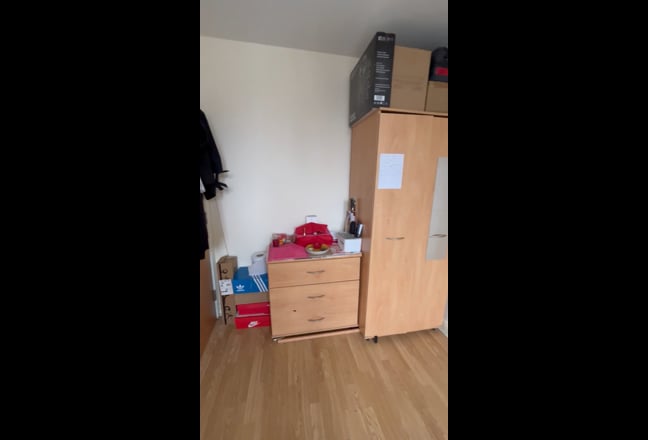 En-suite double bedroom available in hulme Main Photo