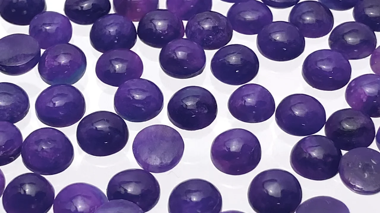 動画】スギライトAAA ラウンド カボション6×6mm 1個 - 天然石ビーズ