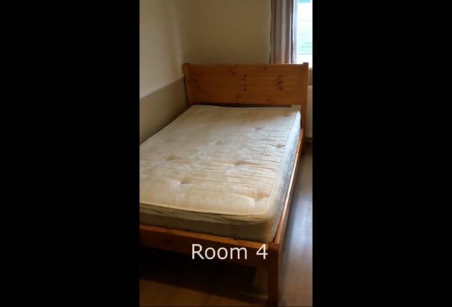 En-suite Double room - Bills Included  Main Photo