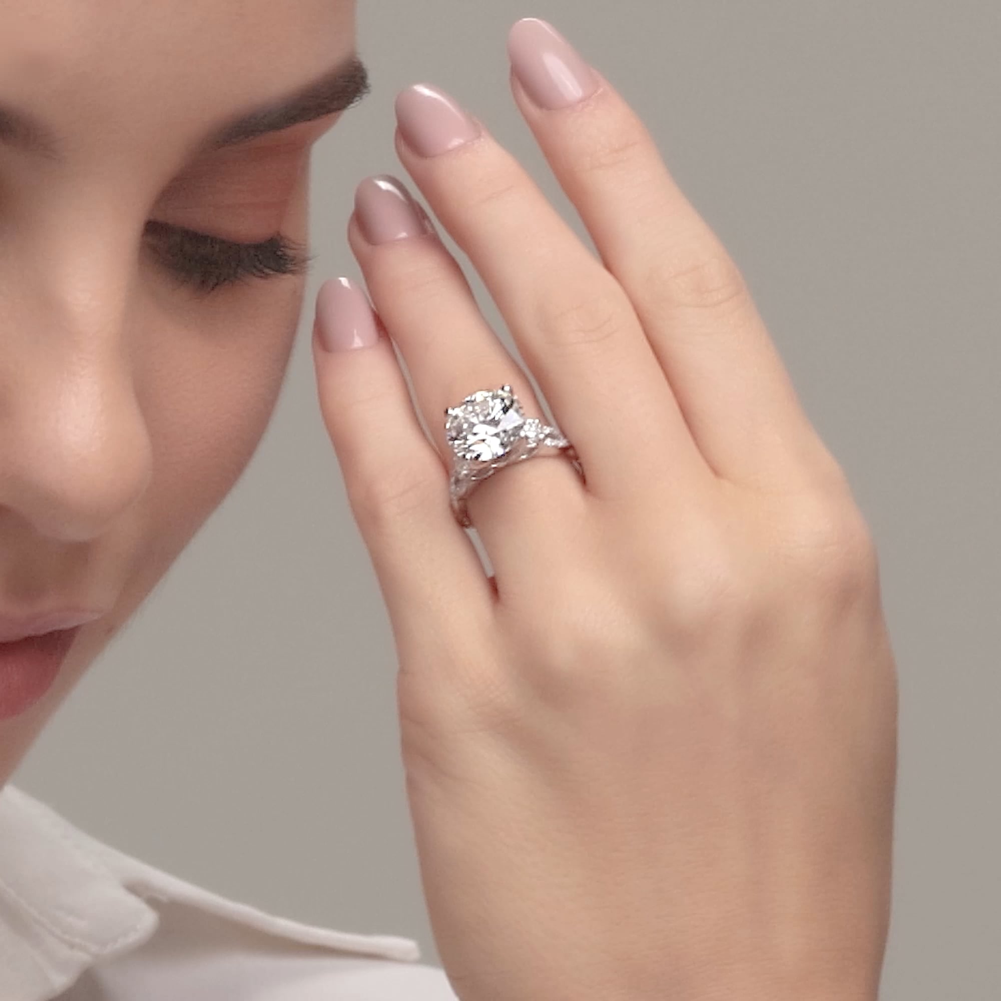product video 2 for 8 5/8 ctw Round Lab Grown Diamond Swirl Engagement Ring