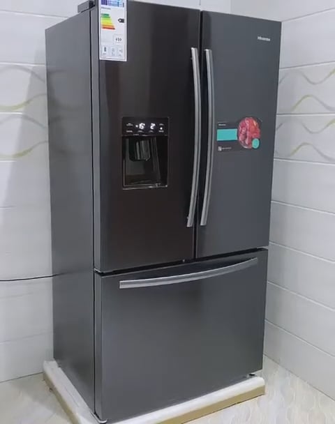 https://i.vimeocdn.com/video/1982182335-214dc9f7f5a3c800994ca072cc2441fae3795c7622a5496152a8b866c6854ac3-d