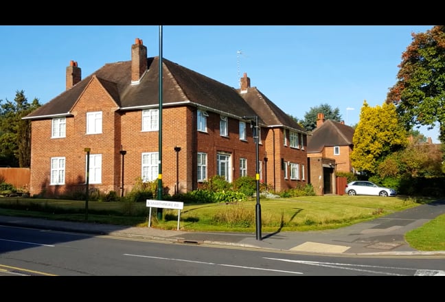 Beautiful double bed rooms in quiet area Main Photo