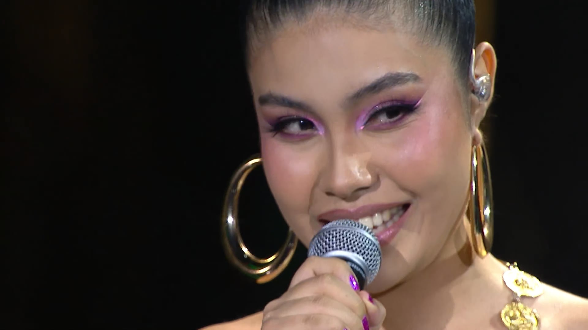 Isavelia Laina "The Hunchback of Notredam" (La Academia 2024).mov