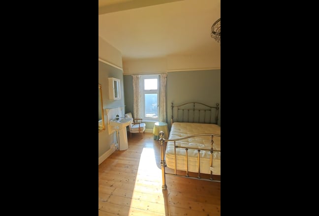 Double Rooms with a View, Bills Included &Near Stn Main Photo