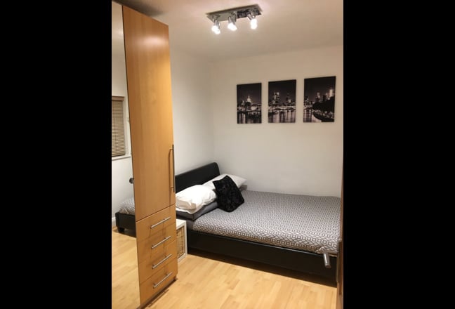 Video 1: Detached Home Close to Woodland