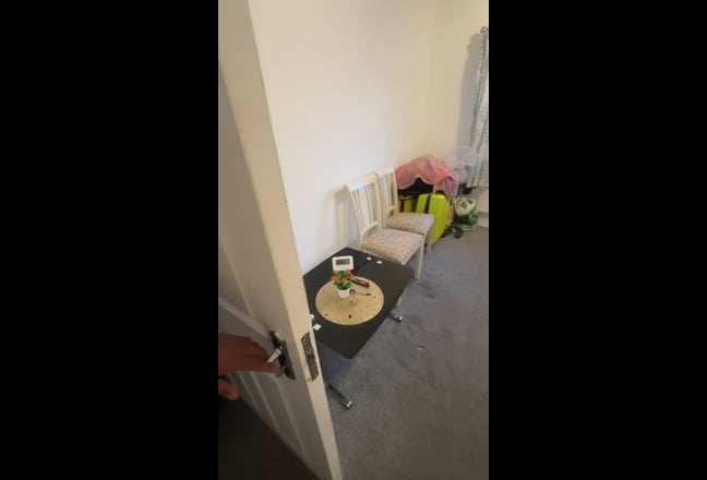 Spacious Single Room Available For Rent From March Main Photo