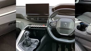 PEUGEOT 5008 2021 (71)