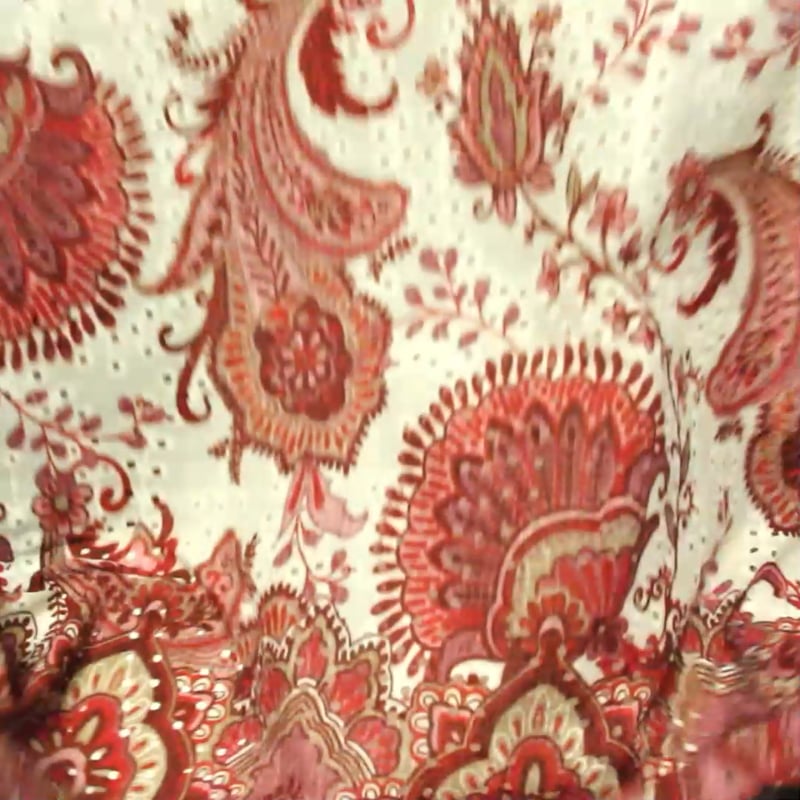 Vidéo: Broderie anglaise 100% coton - Fleuri rouge & rose fond écru