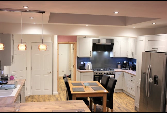 Video 1: Tenants lounge