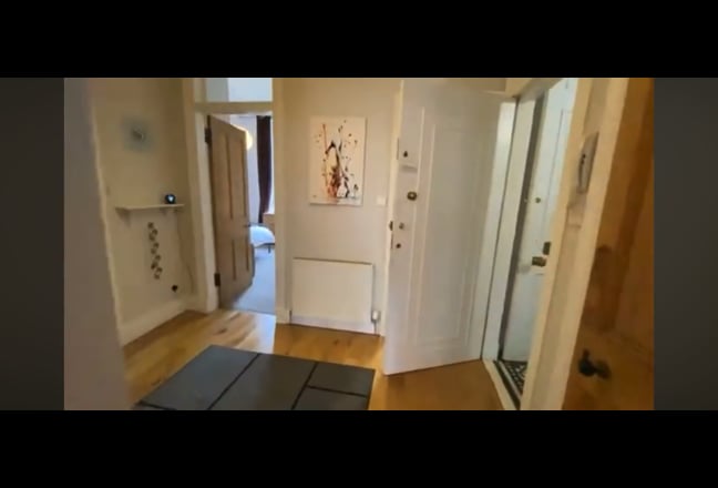 Double En-Suite Furnished Room Main Photo