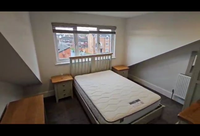 Bills inc Room in Holbeck, Leeds! W/ En Suite Main Photo