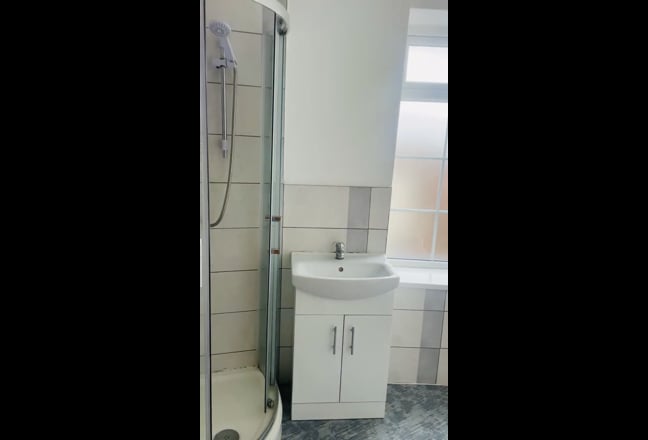 2 Bedroom Apartments Dudley City Centre Main Photo