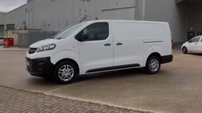 VAUXHALL VIVARO 2021 (21)