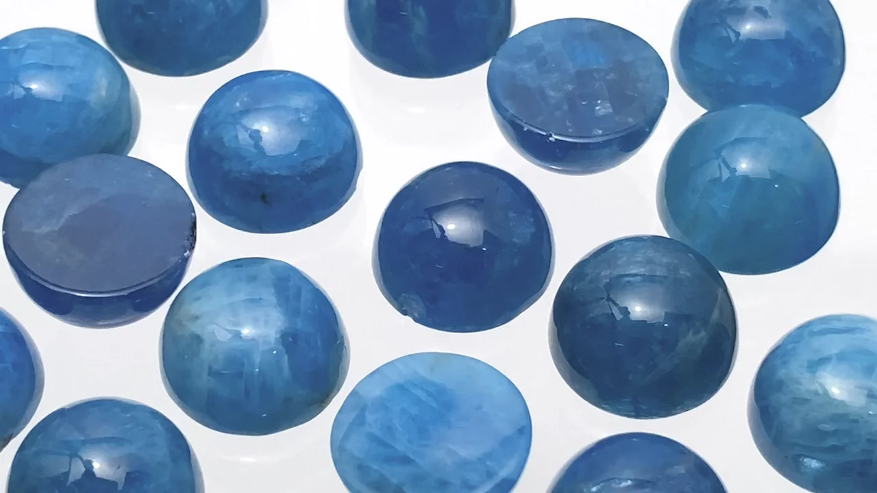 ブルーアパタイト ラウンド カボション12×12mm 2個｜天然石ビーズの卸