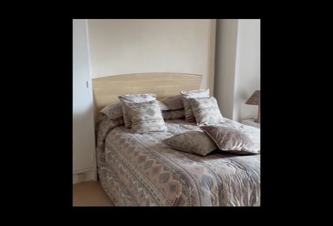 Cosy - Large Double Room in sunny house Main Photo