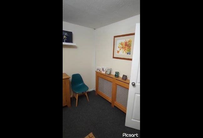 Large Double Rooms Available in Hatherely  Main Photo