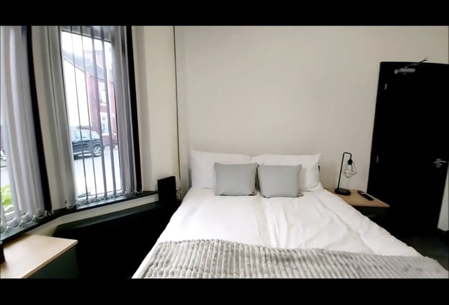 Welcome to Townhouse @ St John St Main Photo