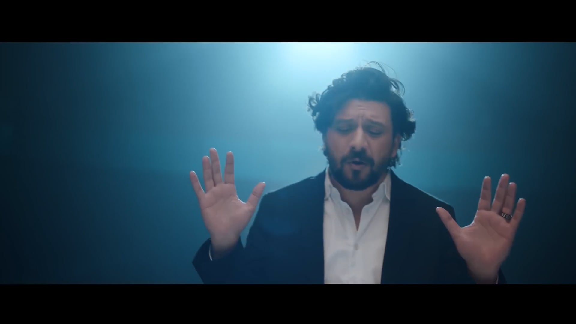 Ayesh Fi Dabab  - " Cinematography By our network team Ahmed Beijo "