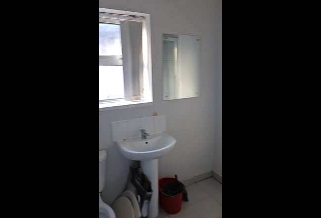 Video 1: Entrance 