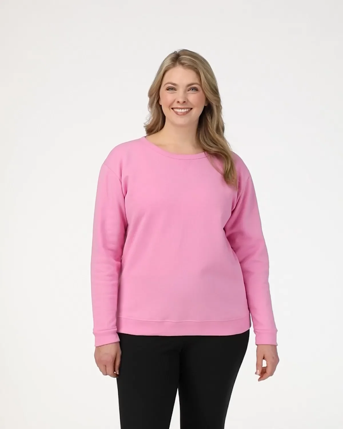 ★ ★ Women's Relaxed Standard Logo Crew Neck Sho TOPS Small Logo Classic Crewneck Sweatshirt – Shop TOPS