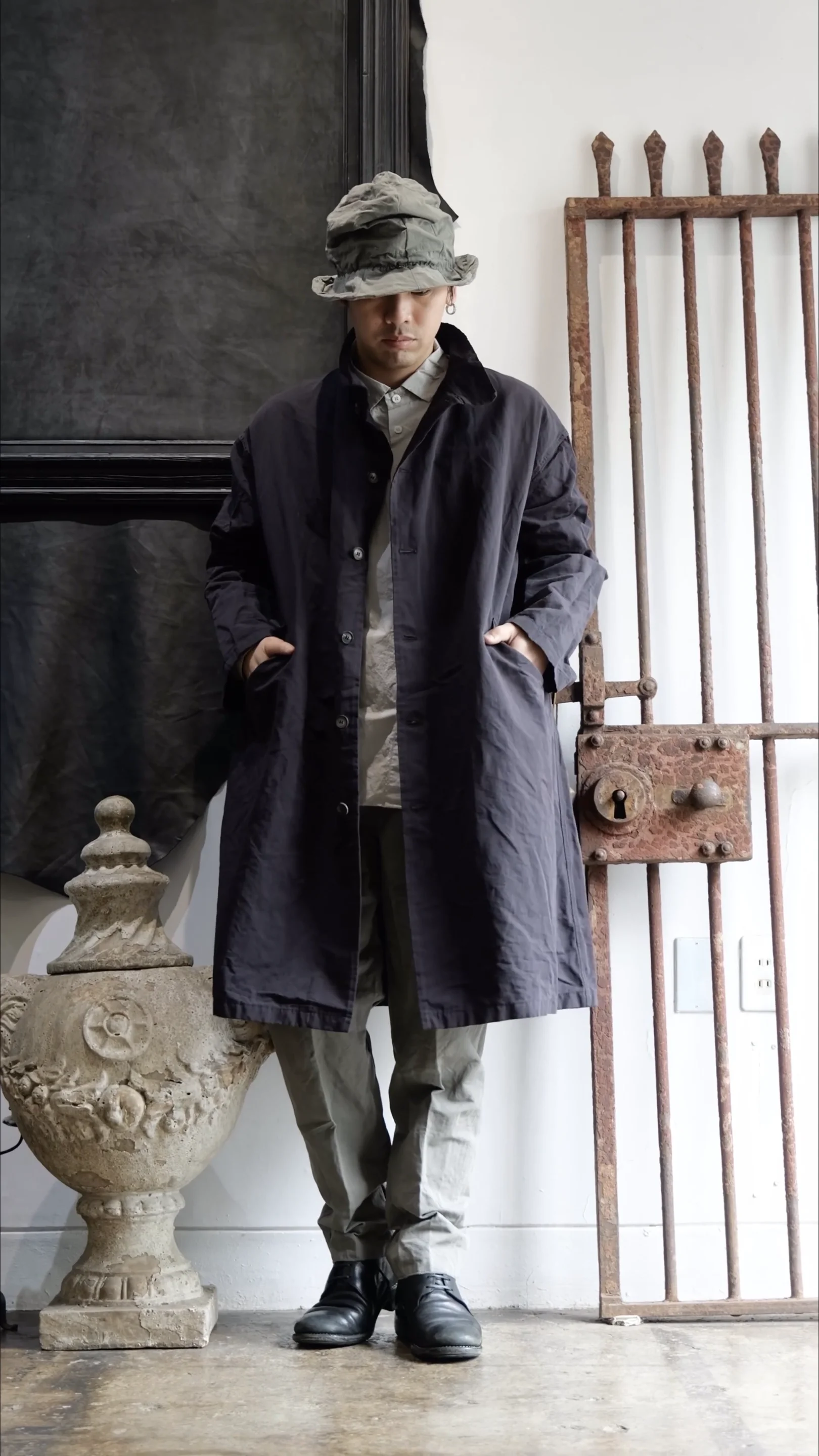 BFUC42. Oversize Coat. Black Bean. Bergfabel. « GULLAM グラム