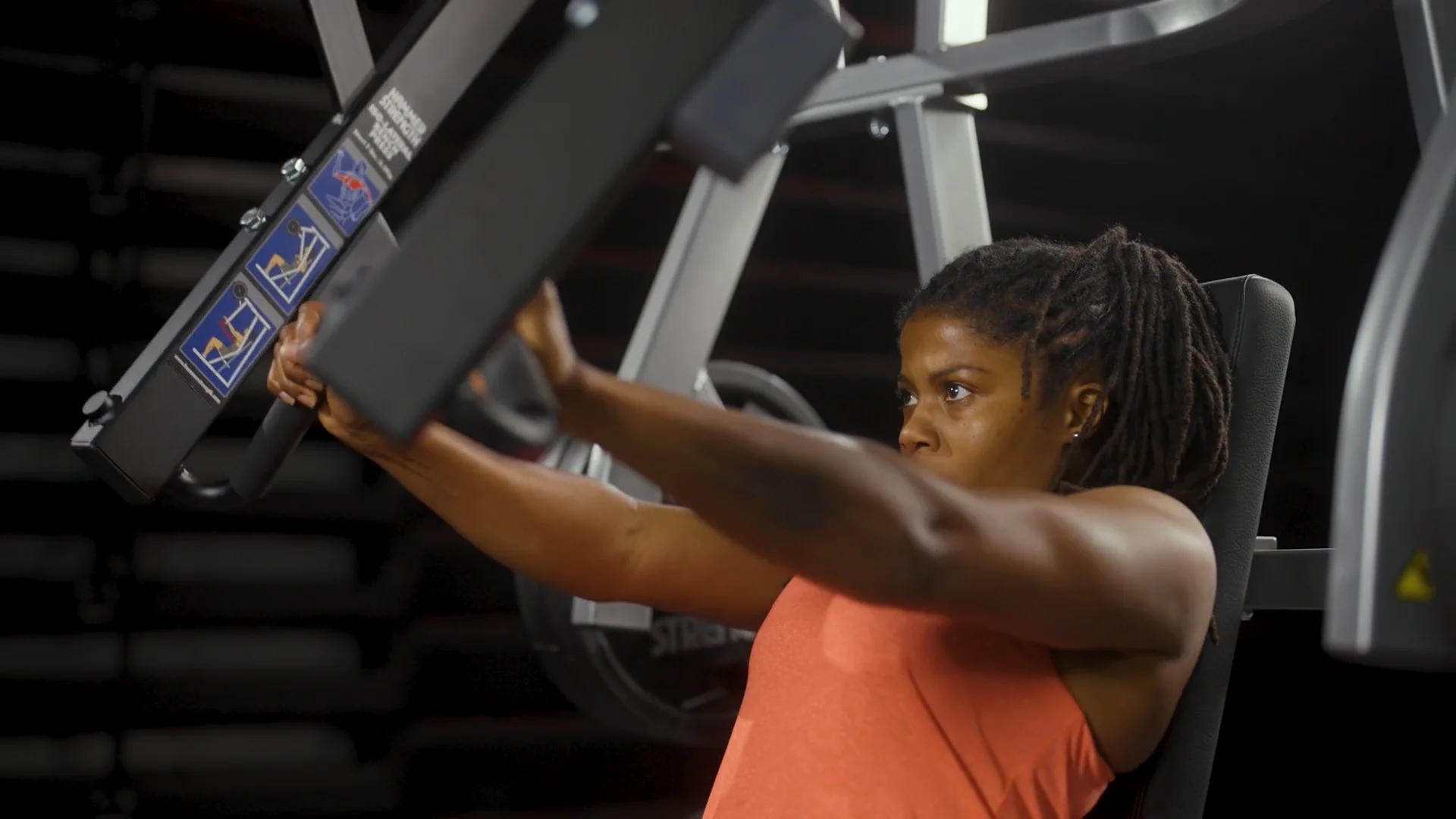 Plate Loaded Iso-Lateral Bench Press | Hammer Strength Plate Loaded Iso-Lateral Bench Press | Hammer Strength
