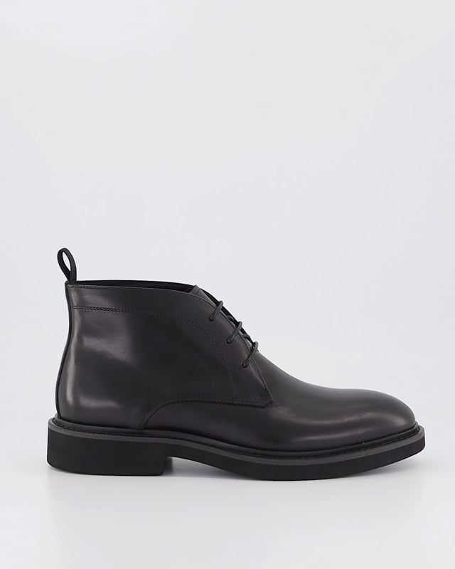 BAKER /Black