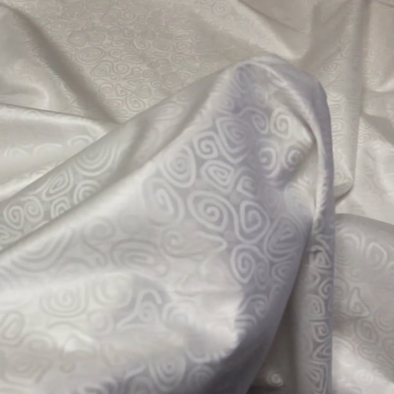 Vidéo: Popeline jacquard 100% coton - Tourbillon blanc optique