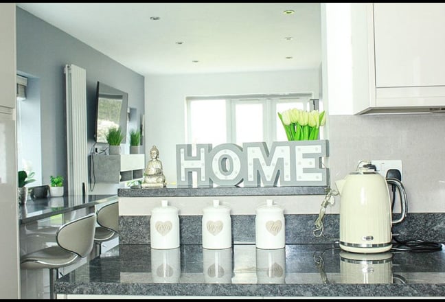 Video 1: Communal Kitchen