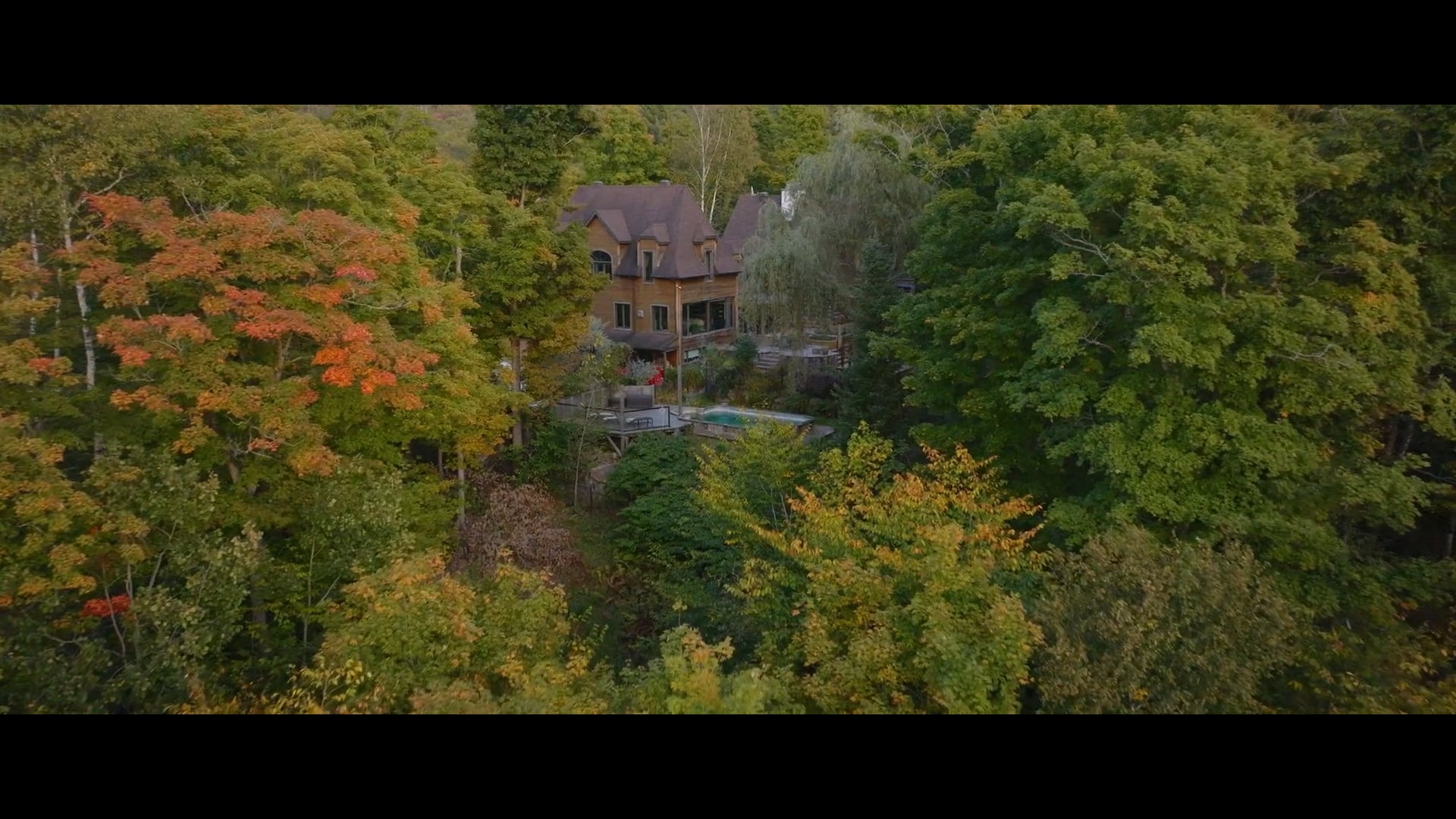 Habiter la maison - bande-annonce