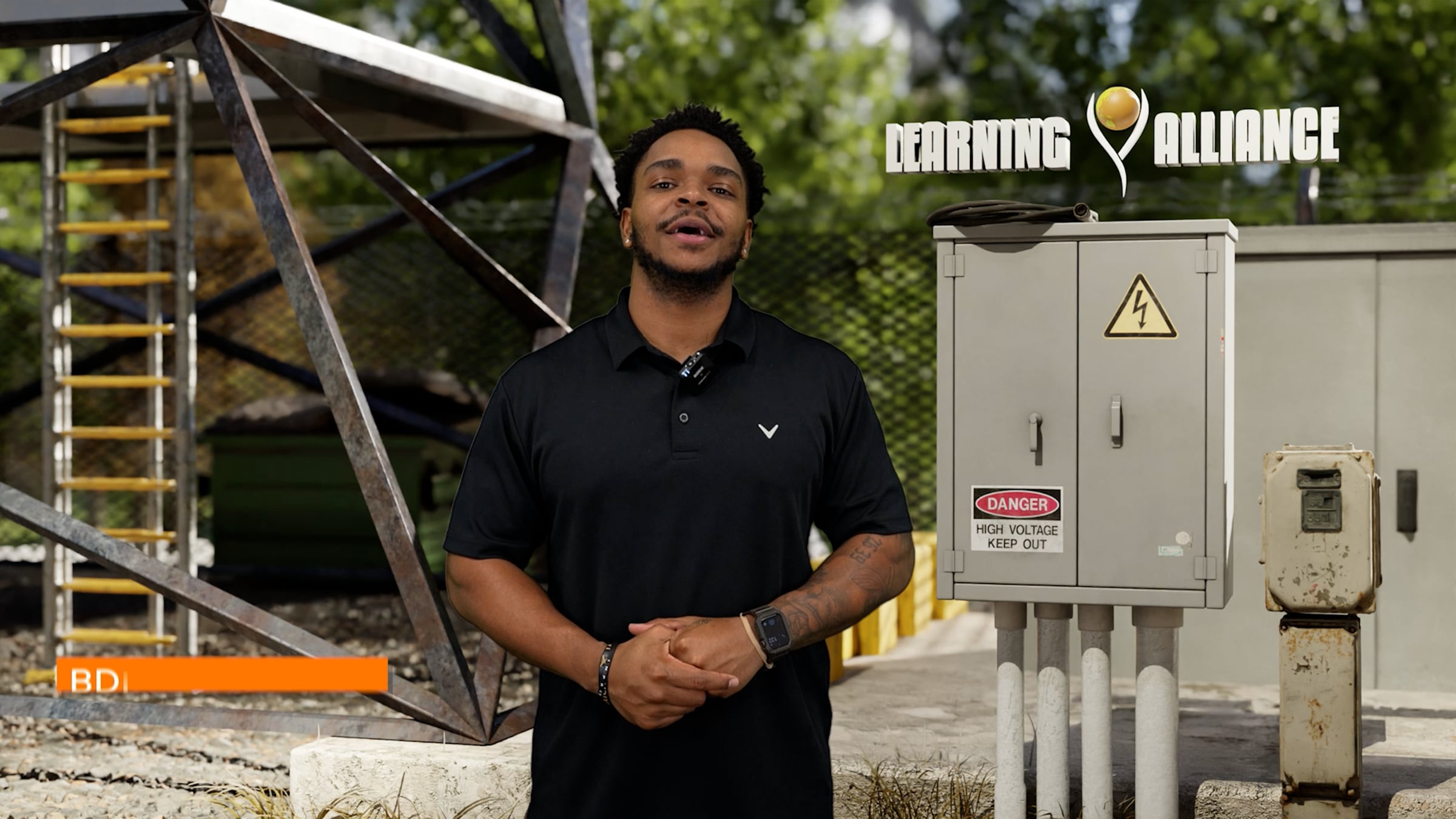 Meet the instructors - Devin Bussey