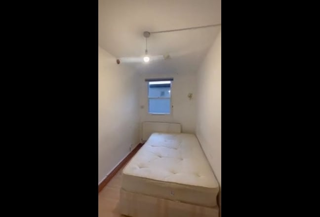 Video 1: room