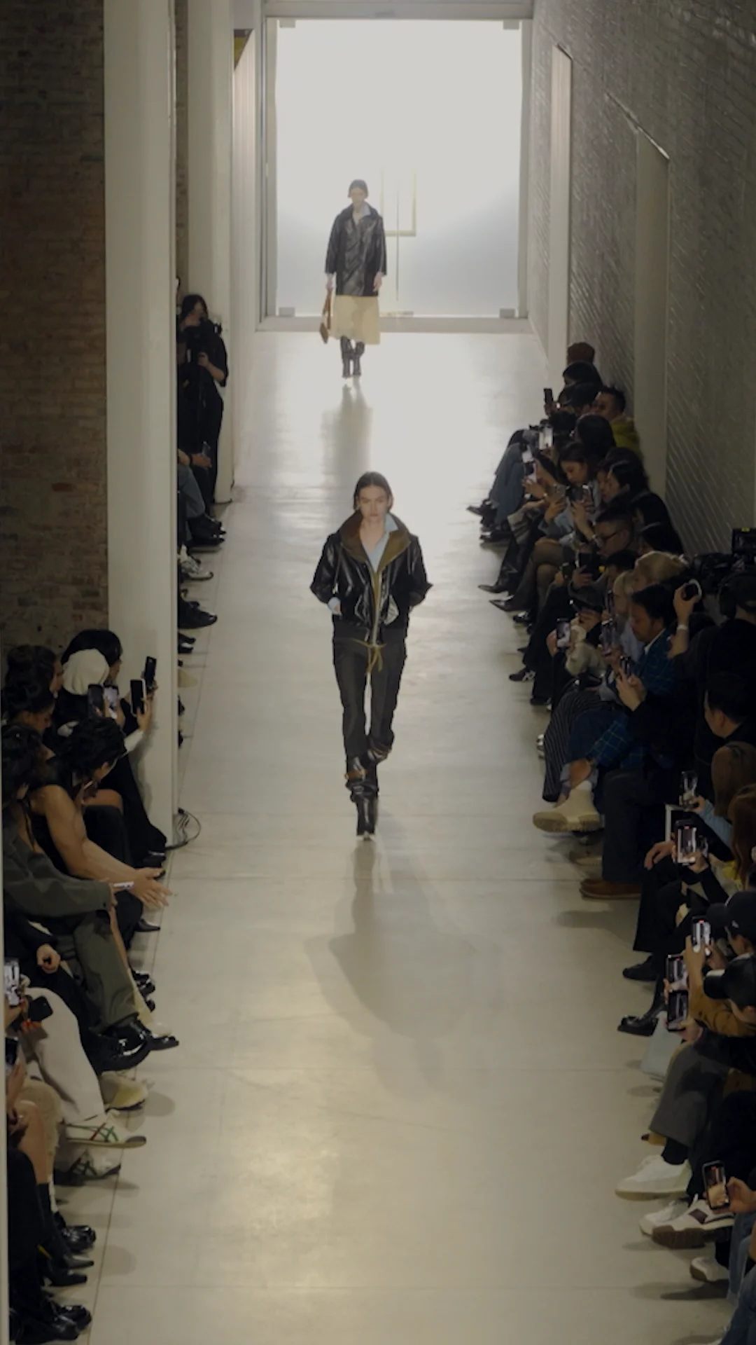 2025AW MILAN FASHION WEEK | YELLOW COLLECTION