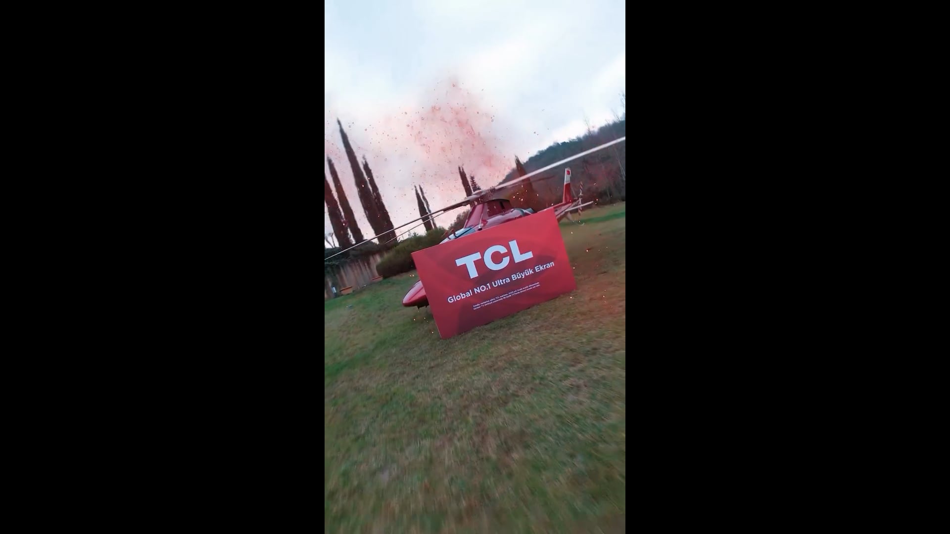 TCL / Ses getiren büyüklük burada!