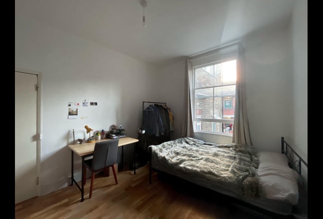 Double room next to Battersea Park Main Photo