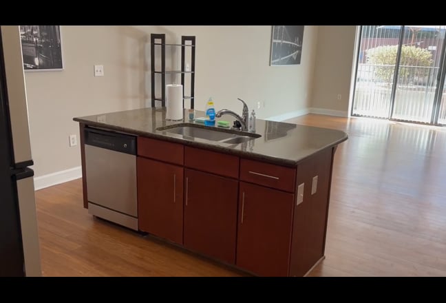 1 Bedroom - Montford - Need Rented This Weekend! Main Photo