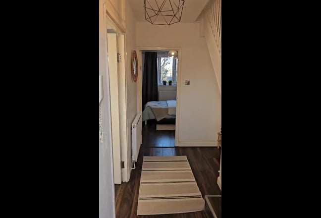Beautiful 4 Bedroom flat available in Bermondsey  Main Photo