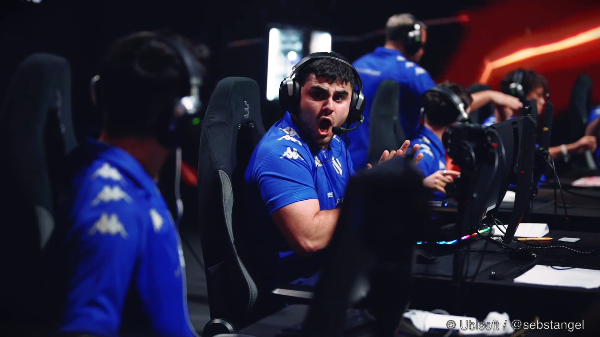 R6 MAN Major Semifinals