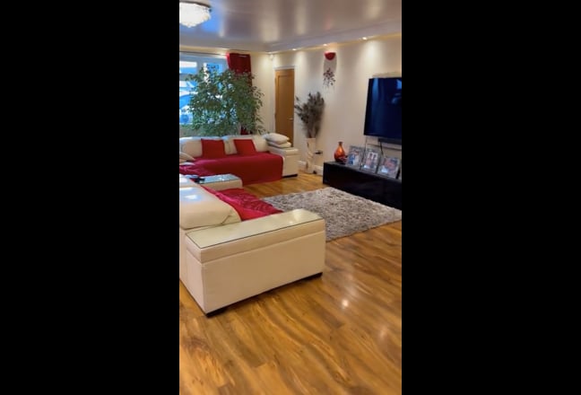 Video 1: With fitted wardrobes